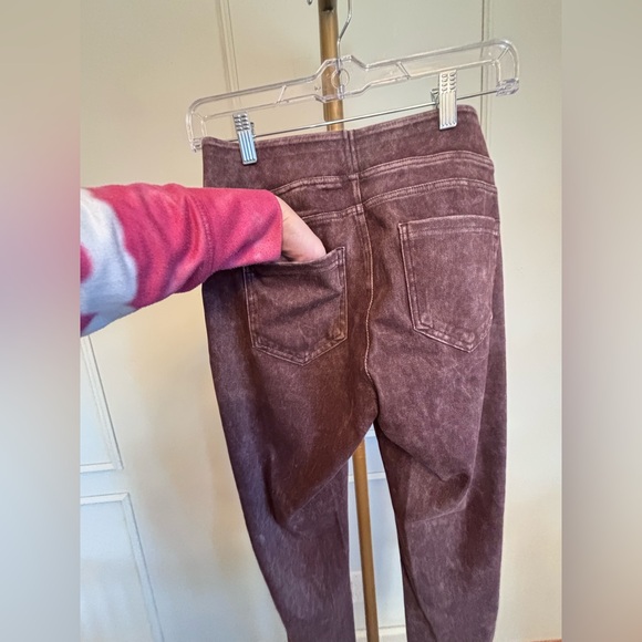 Halara Flex Size Small NWT High Waisted Acid Washed Denim - Skinny Jean Leggings - Picture 4 of 4